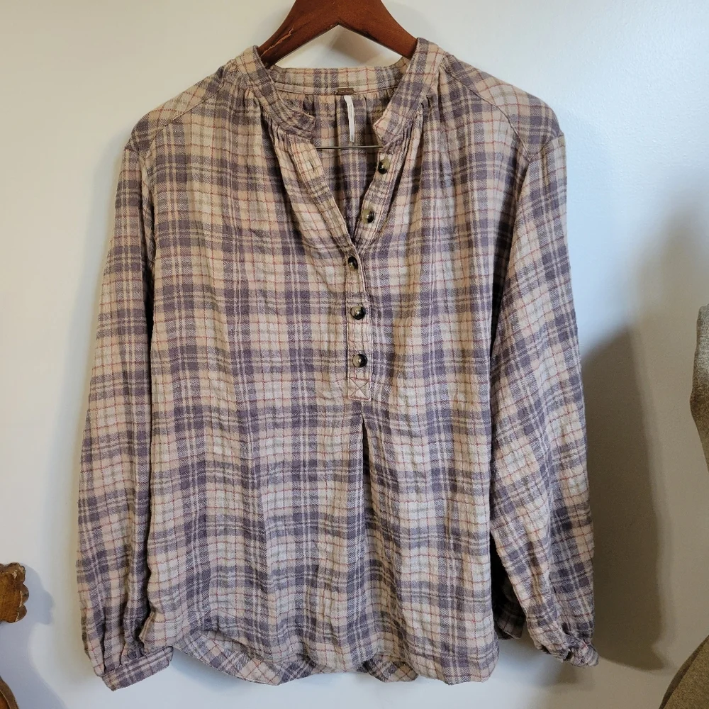 Free People Northern Bound Pullover in Beige Plaid Size XS